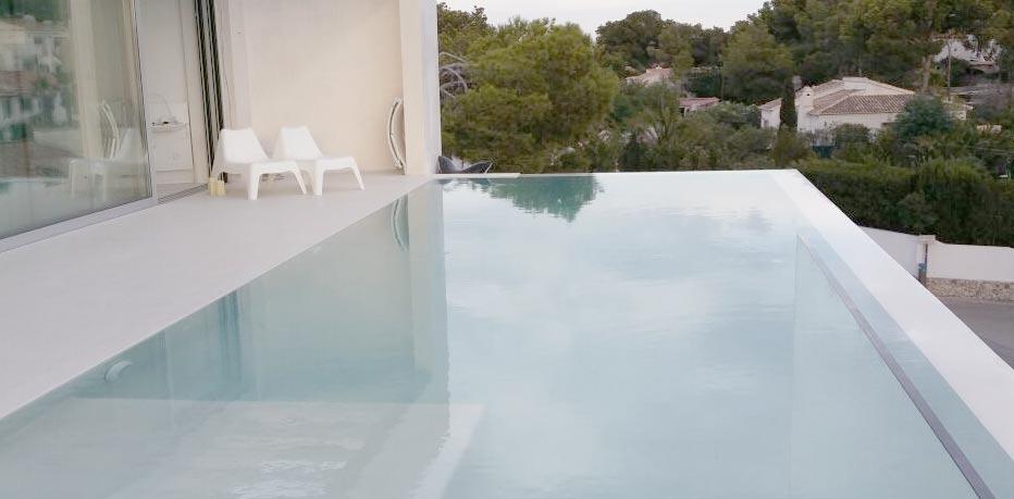 mikrocement medence